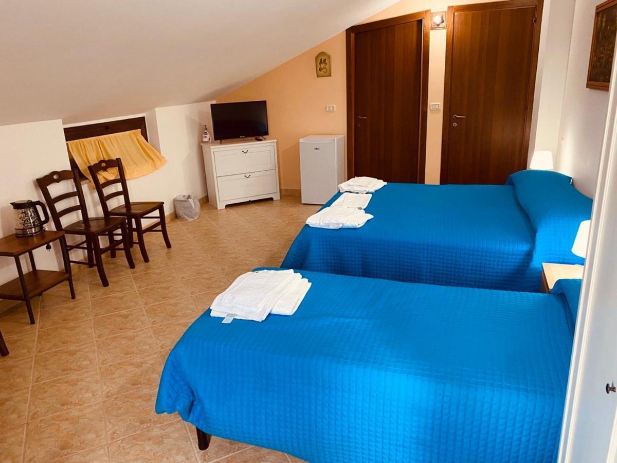 Azienda Vitivinicola Sergio Del Casale Vasto Bagian luar foto